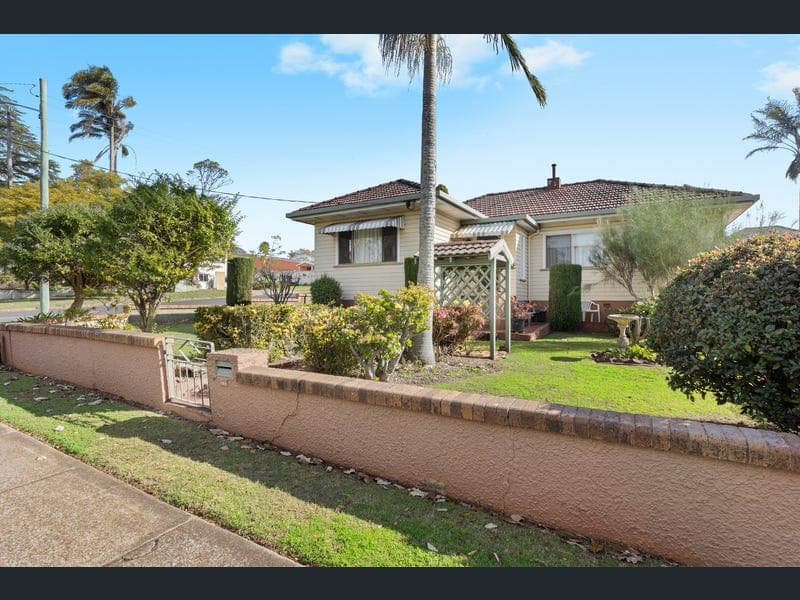 265 West Street, Harristown — photo 1 of 5