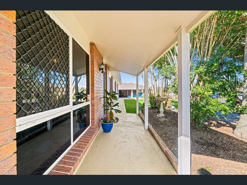62 Forestglen Crescent, Browns Plains — photo 1 of 5