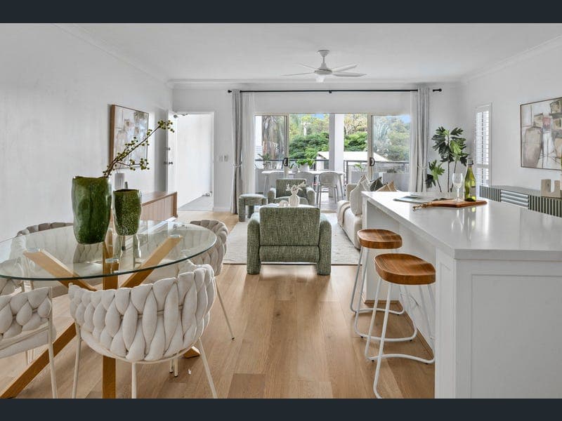 2/35 Beeston Street, Teneriffe — photo 1 of 5