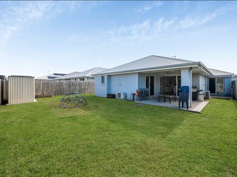 9 Noble Street, Burpengary East — photo 1 of 5