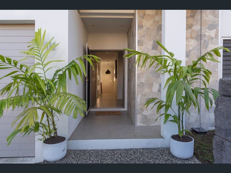 41 Elford Place, Mount Louisa — photo 1 of 5