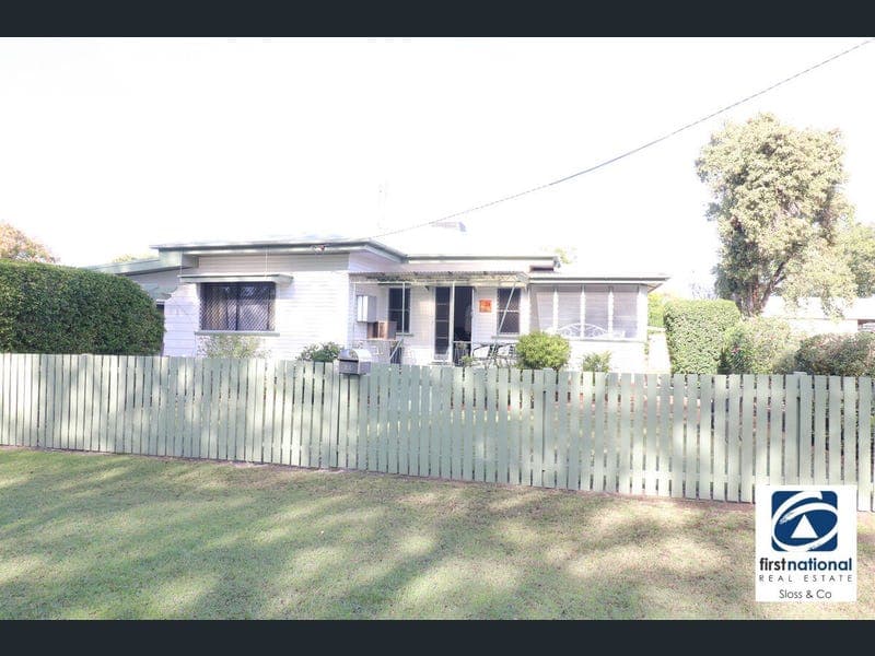 24 Marsh Street, Goondiwindi — photo 1 of 5