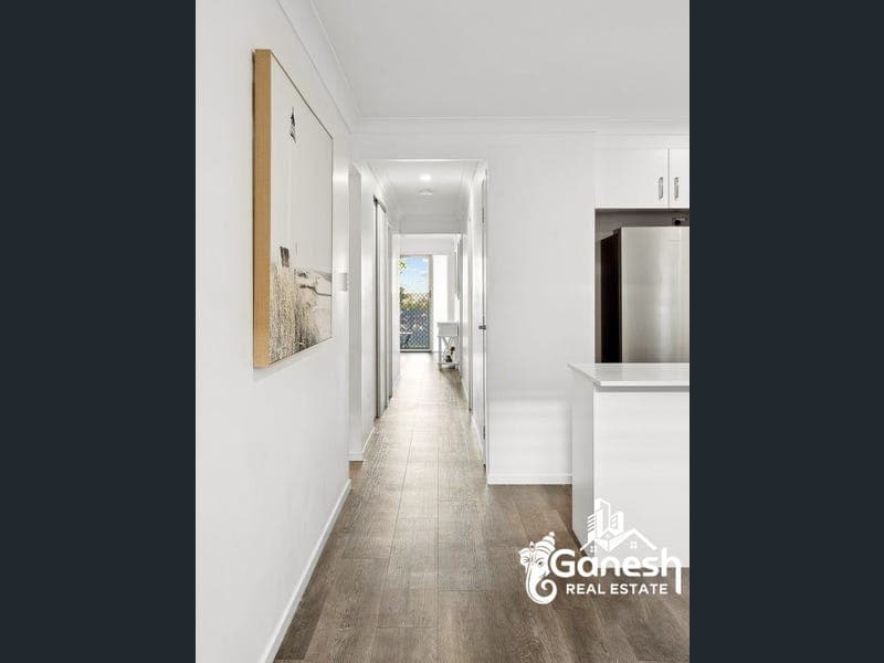 14 Candlenut Street, Ripley — photo 1 of 5