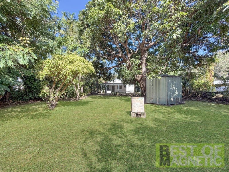 21 Kelly Street, Nelly Bay — photo 1 of 5