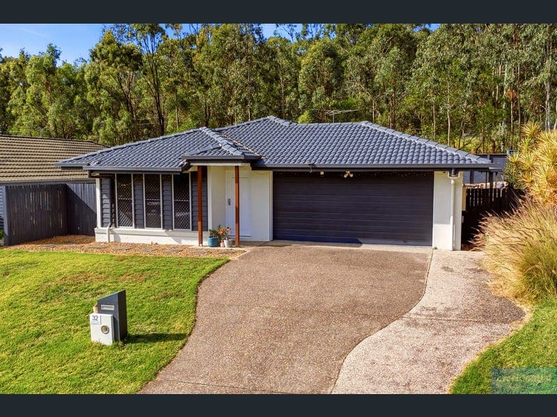32 Goundry Drive, Holmview — photo 1 of 5