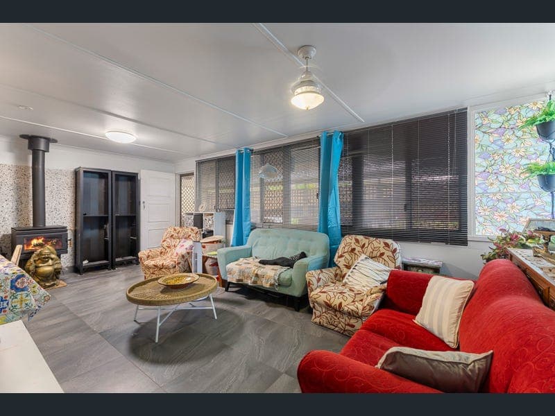 10 Elworthy Street, Harlaxton — photo 1 of 5