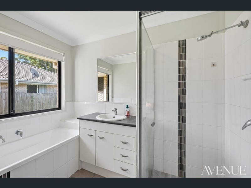 3 John Davison Place, Crestmead — photo 1 of 5