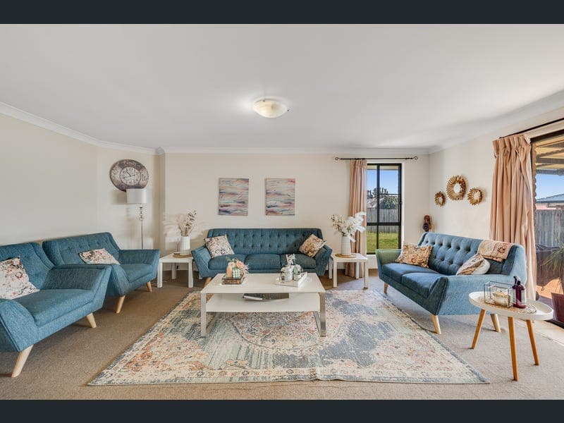 5 Scullin Street, Middle Ridge — photo 1 of 5