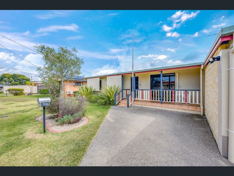 48 Gaffel Street, Svensson Heights — photo 1 of 5