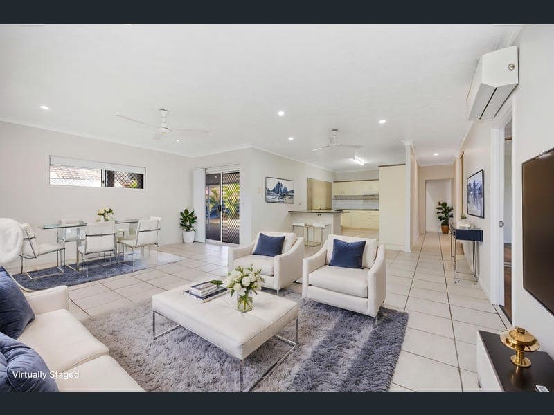 3 Jenkinson Drive, Annandale — photo 1 of 5