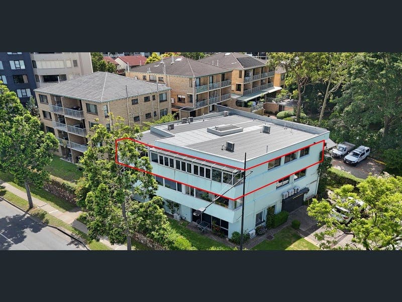 2 Patrick Lane, Toowong — photo 1 of 5