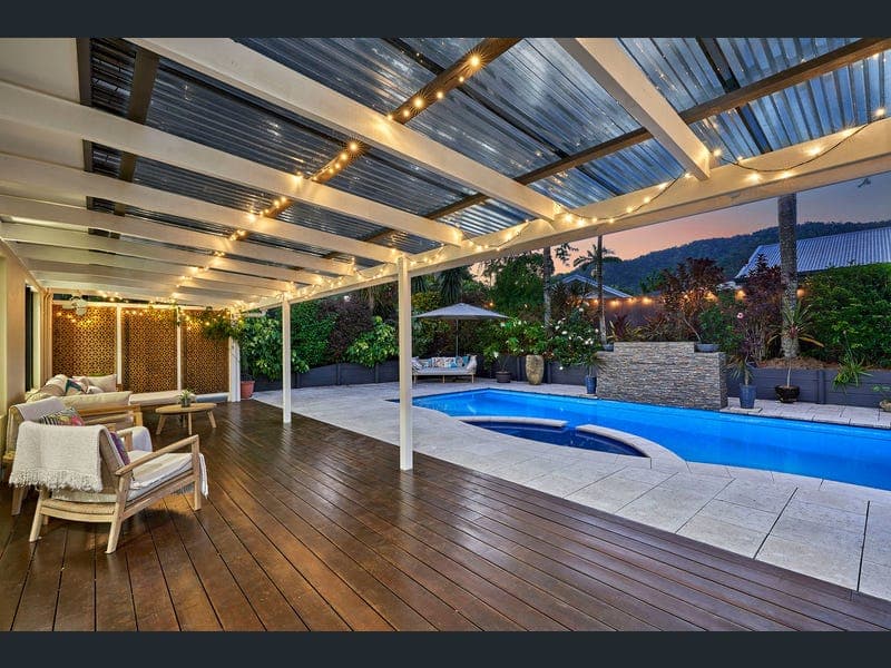 4A Keirle Avenue, Whitfield — photo 1 of 5