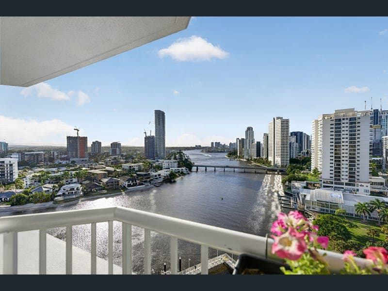 64/63 Cavill Avenue, Surfers Paradise — photo 1 of 5