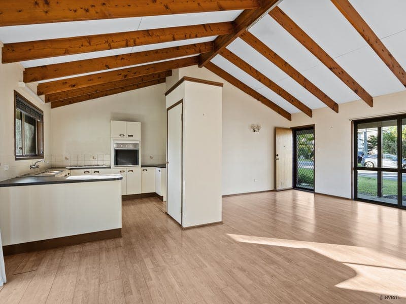 18 Gunalda Street, Underwood — photo 1 of 5