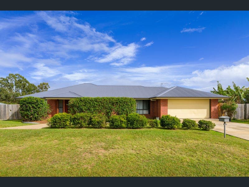 26 Ministerial Court, Jones Hill — photo 1 of 5