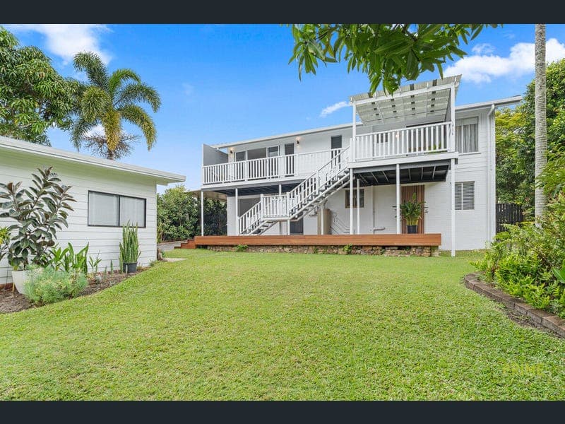 3 Jacaranda Drive, Torquay — photo 1 of 5