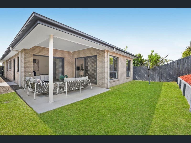 19 Stringybark Street, Spring Mountain — photo 1 of 5