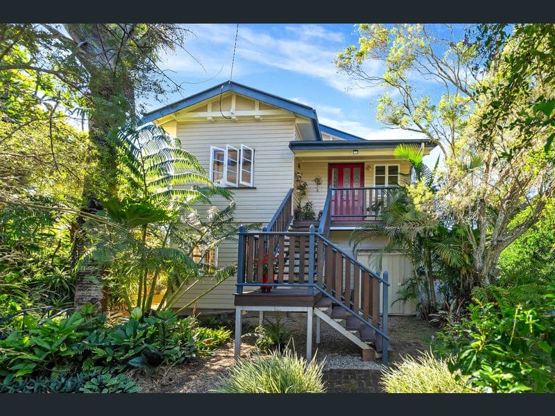 6 Cecily Street, Atherton — photo 1 of 5