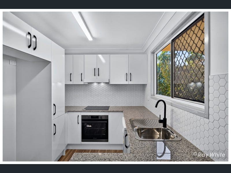 30 Eden Way, Yeppoon — photo 1 of 5