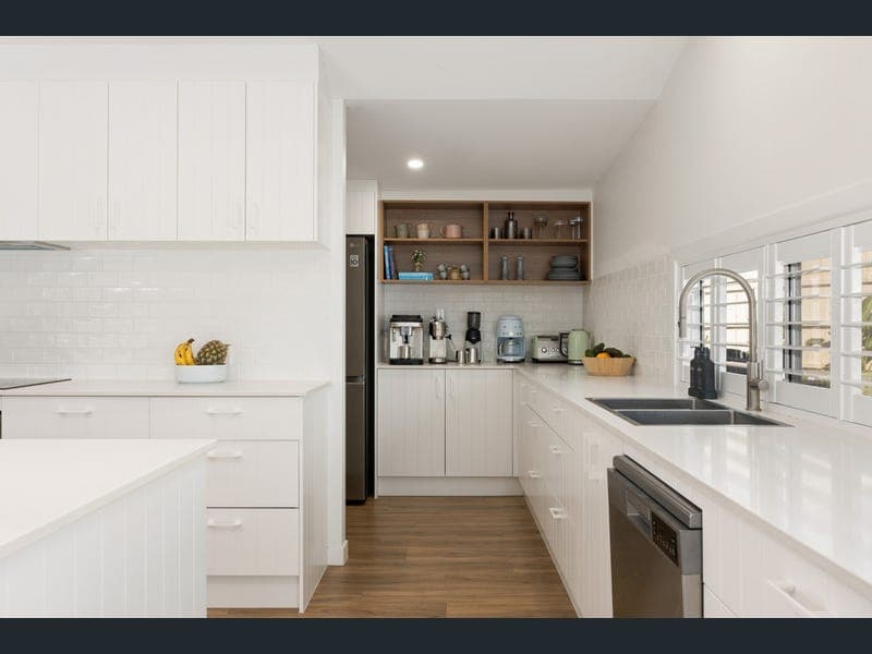 34 Riflebird Avenue, Aroona — photo 1 of 5