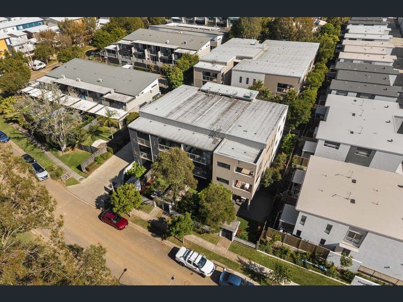 3/28 Liberty Drive, Taigum — photo 1 of 5
