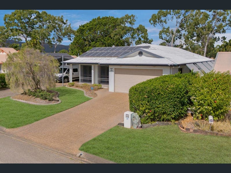 25 Riovista Way, Kirwan — photo 1 of 5