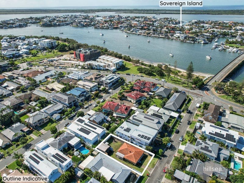 9 Donald Avenue, Paradise Point — photo 1 of 5