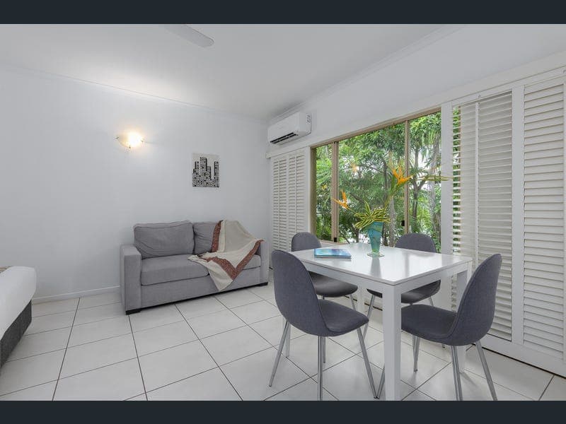 D329/316 Port Douglas Road — photo 1 of 5