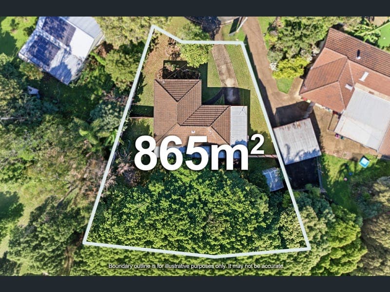 7 Savoy Court, Browns Plains — photo 1 of 5