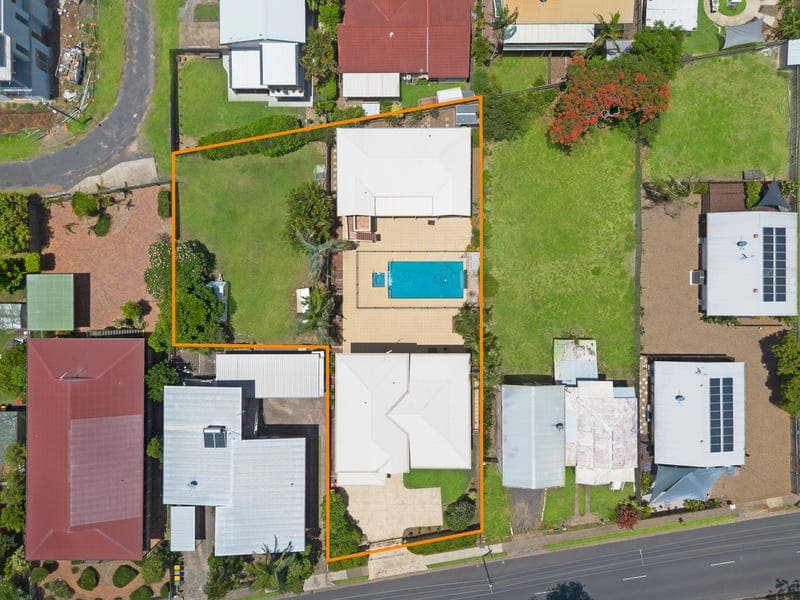 506 Esplanade, Urangan — photo 1 of 5