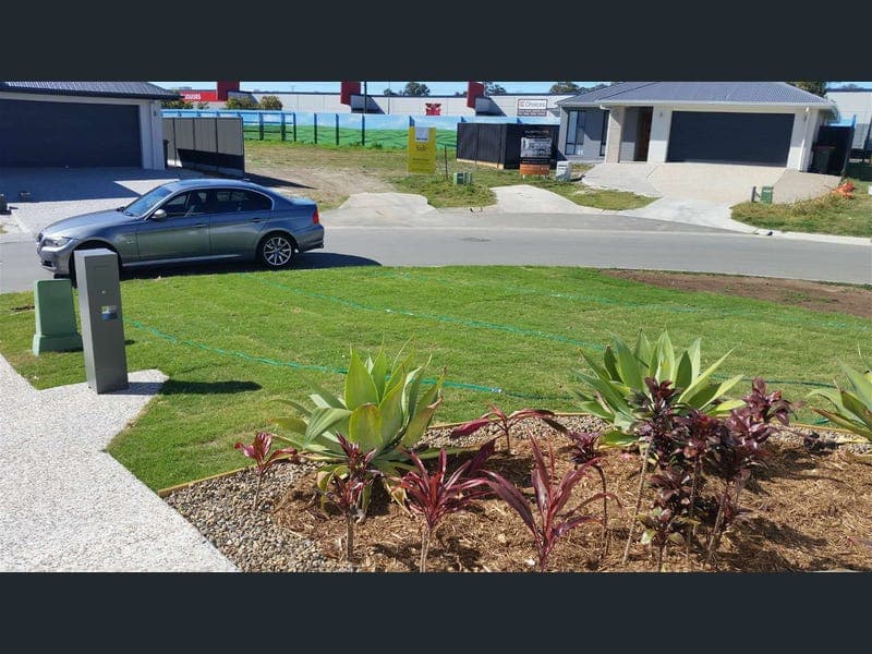 28 Leong street, Bridgeman Downs — photo 1 of 5