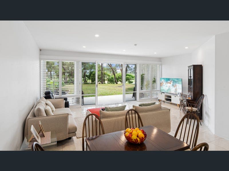 5127 Saint Andrews Terrace, Sanctuary Cove — photo 1 of 5