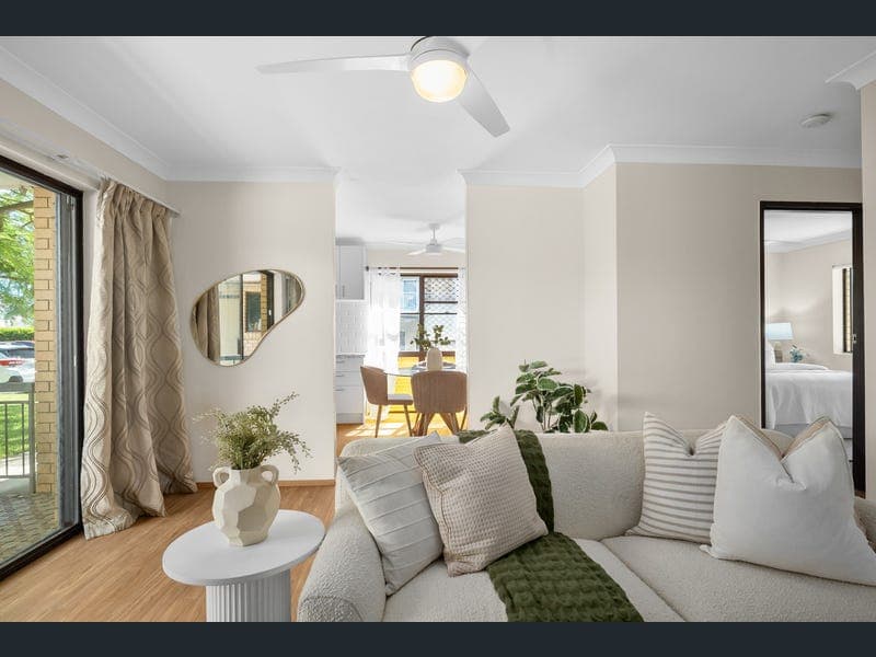 1/25 Rose Lane, Gordon Park — photo 1 of 5