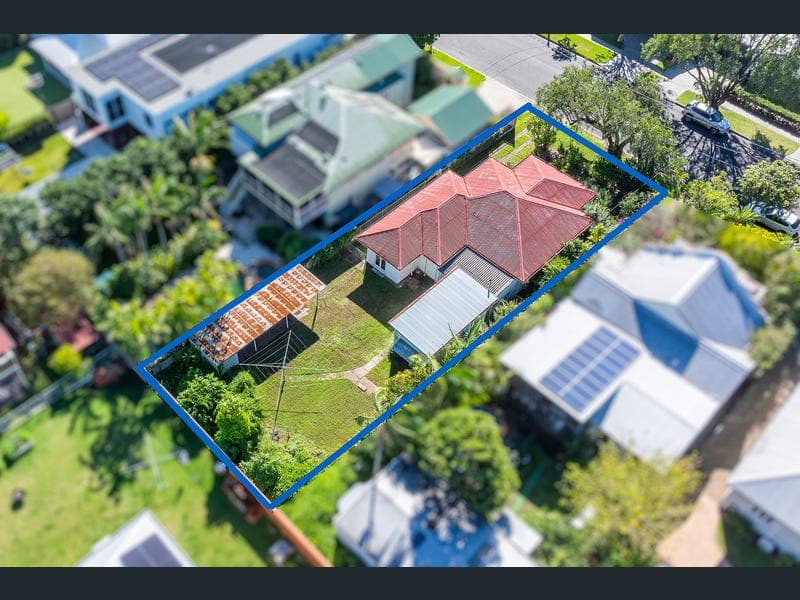 25 Austral Avenue, Graceville — photo 1 of 5