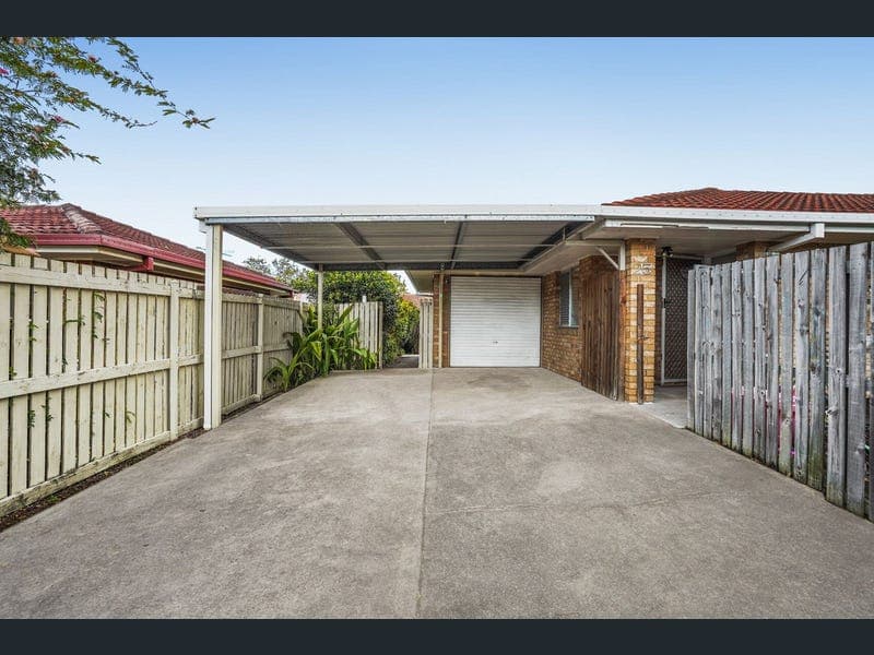 25 Kelliher Street, Rothwell — photo 1 of 5
