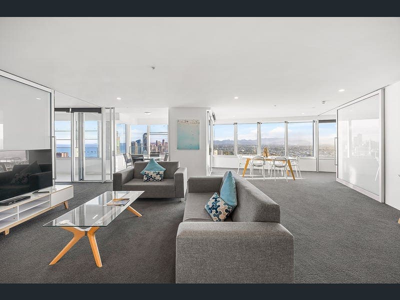 3505/9 Hamilton Avenue, Surfers Paradise — photo 1 of 5