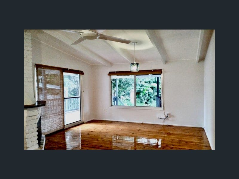 52 Tewah Road, Boreen Point — photo 1 of 5