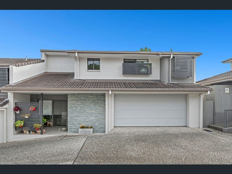 4/139 Cotlew Street, Ashmore — photo 1 of 5