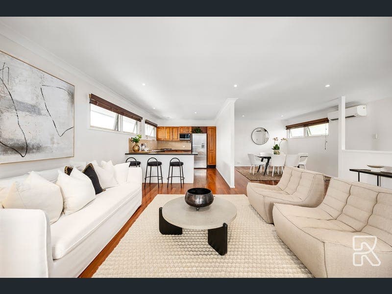 73 Reeve Street, Clayfield — photo 1 of 5