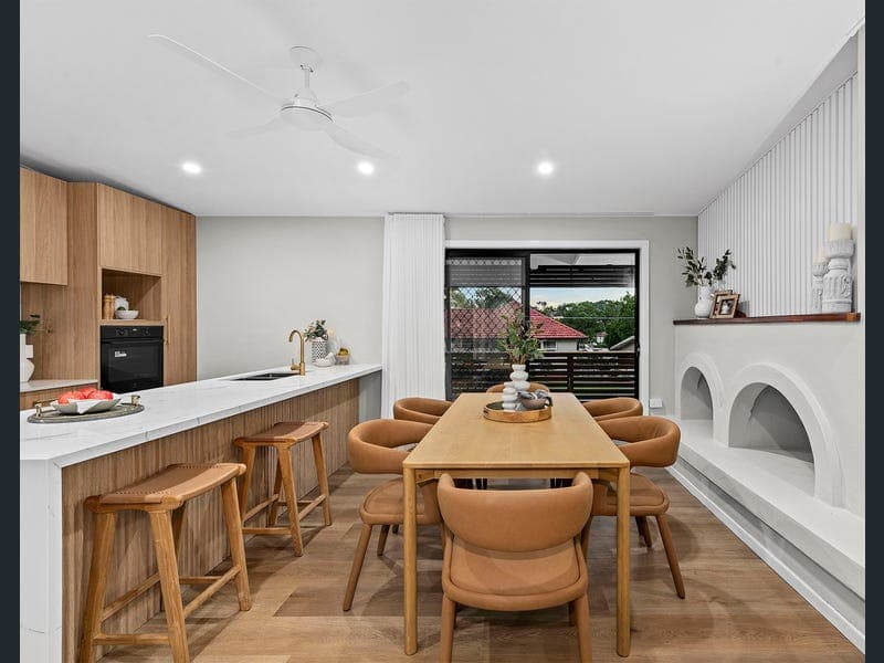 18 FONTAYNE STREET, Aspley — photo 1 of 5