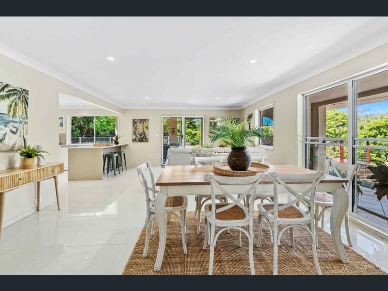 45-47 Marika Way, Currumbin Waters — photo 1 of 5