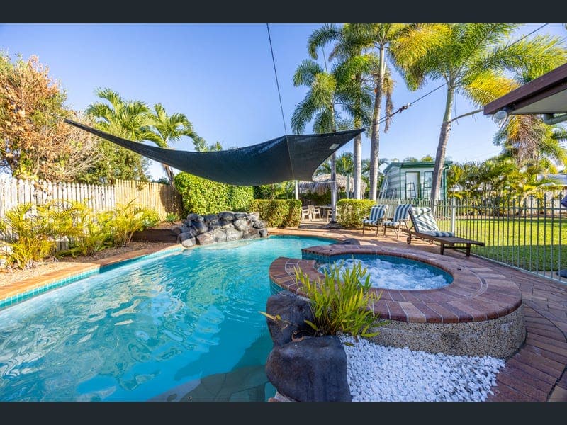 8 Sundew Close, Kirwan — photo 1 of 5