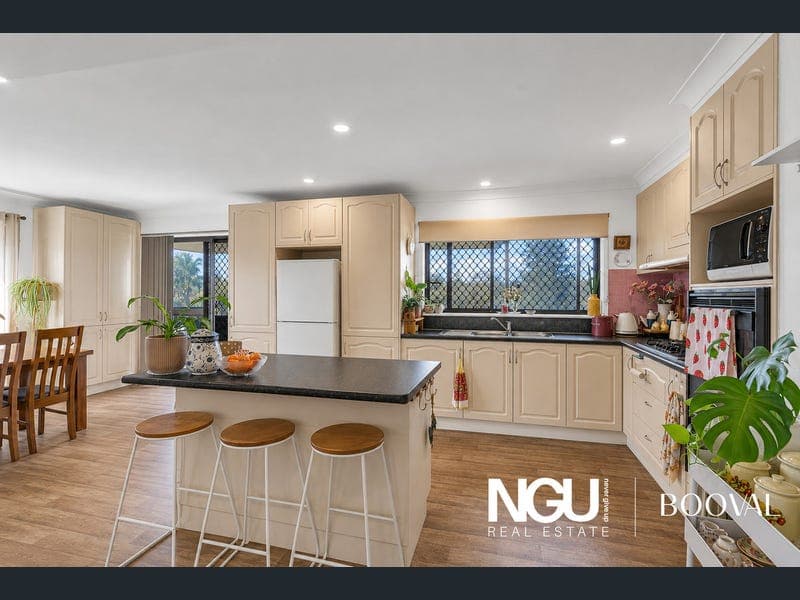 59 Nimmo Street, North Booval — photo 1 of 5