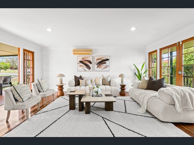 10 Westland Street, Macgregor — photo 1 of 5