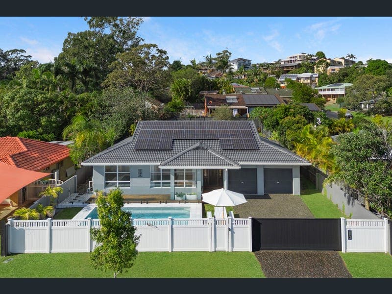 30 Ironbark Street, Elanora — photo 1 of 5