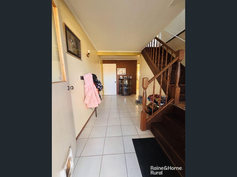 47 Taylor Street, Roma — photo 1 of 5