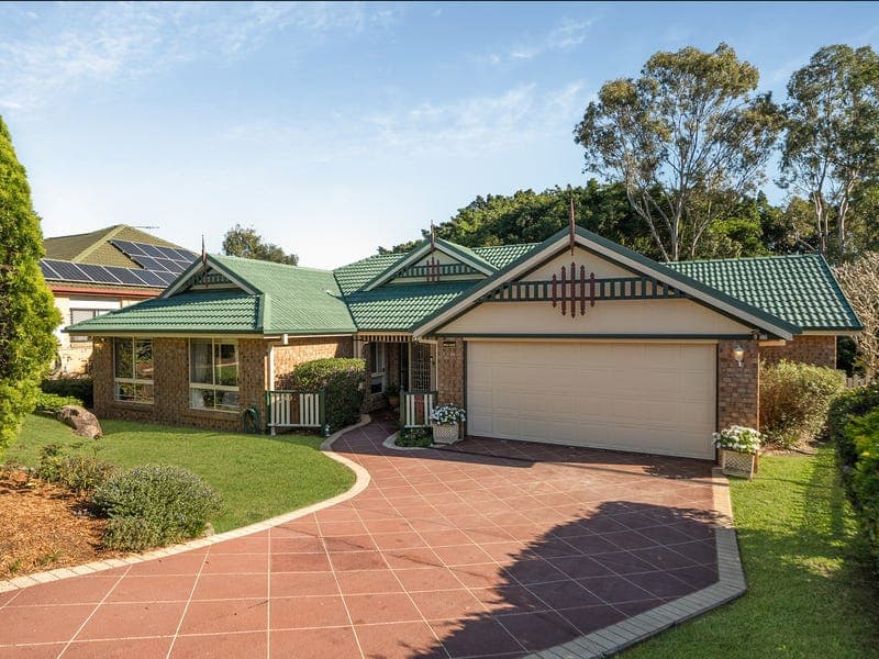 5 Fordington Way, Murrumba Downs — photo 1 of 5