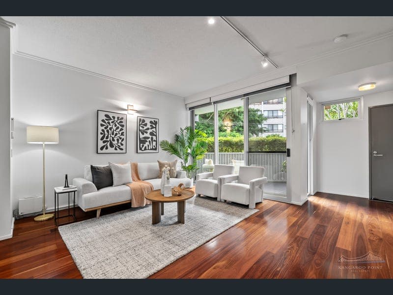 73/89 Lambert Street, Kangaroo Point — photo 1 of 5