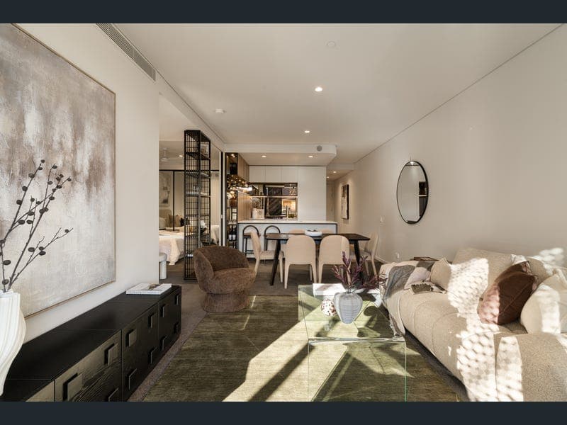 209/232 Wellington Road, Kangaroo Point — photo 1 of 5