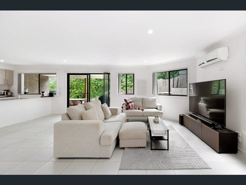 3/114 Wunburra Circle, Pacific Pines — photo 1 of 5